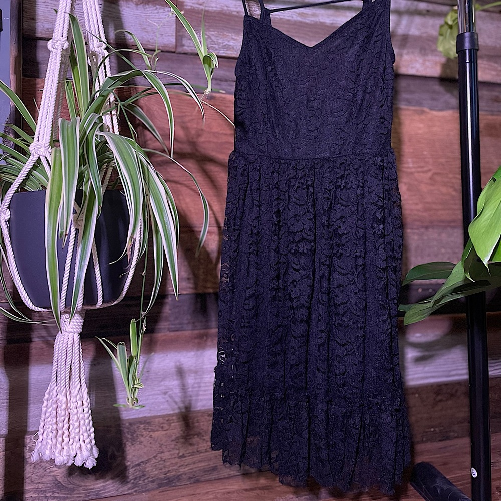 LOVE REPUBLIC Blake Lace Dress